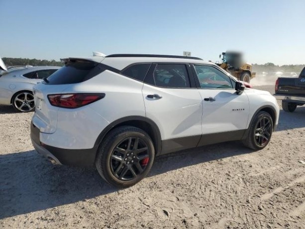 2022-chevrolet-blazer-3lt-big-2