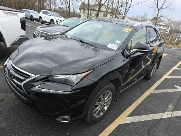 2016-lexus-nx-200t-suv-big-0