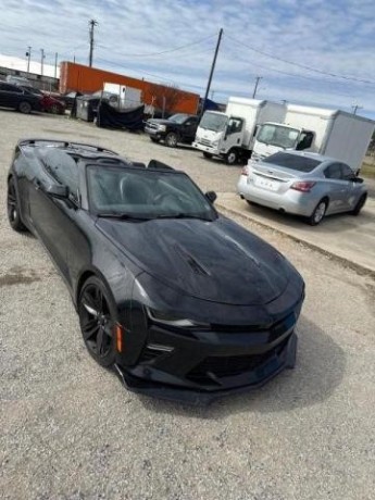 2017-chevrolet-camaro-ss-big-0